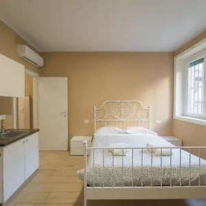 Smart Flat Portello Apartament